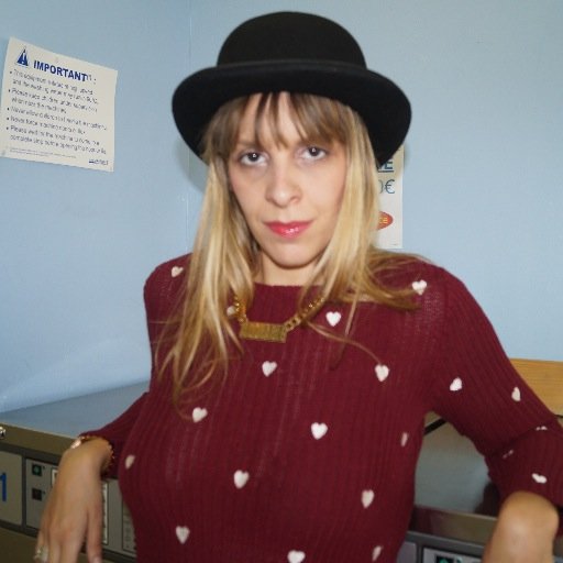 blogdeklervi's profile picture. Ami(e) de la mode ....https://t.co/GjvdnzGx5b
http://t.co/xCnuUZAXn1