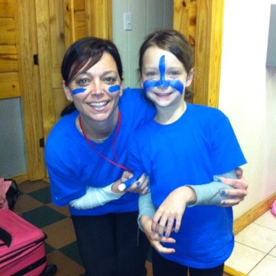 Wife to Jason, mother to Elle and Easton.  love watching the Horned Frogs play ball--football and baseball!!