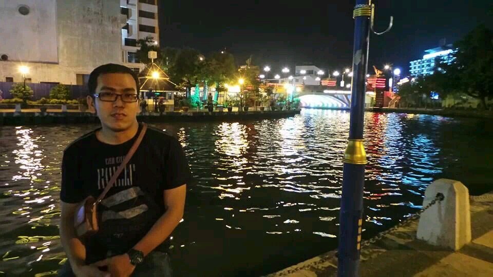 dee_intertek's profile picture. 