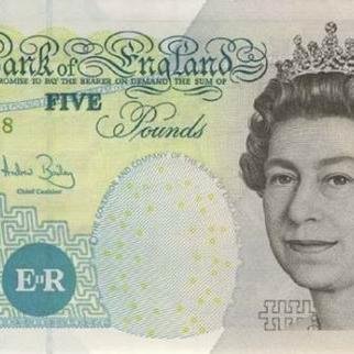 A hand picked and curated list of fun things to buy on Amazon for under a fiver! Great Christmas stocking filler ideas!