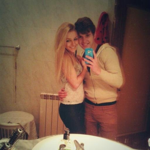 5 Febrero 1995//Luchando desde el principio, siendo fuerte hasta el final. No soy como tú quieres que sea.Su sonrisa mi debilidad .@marknovillas.ღ        TQP