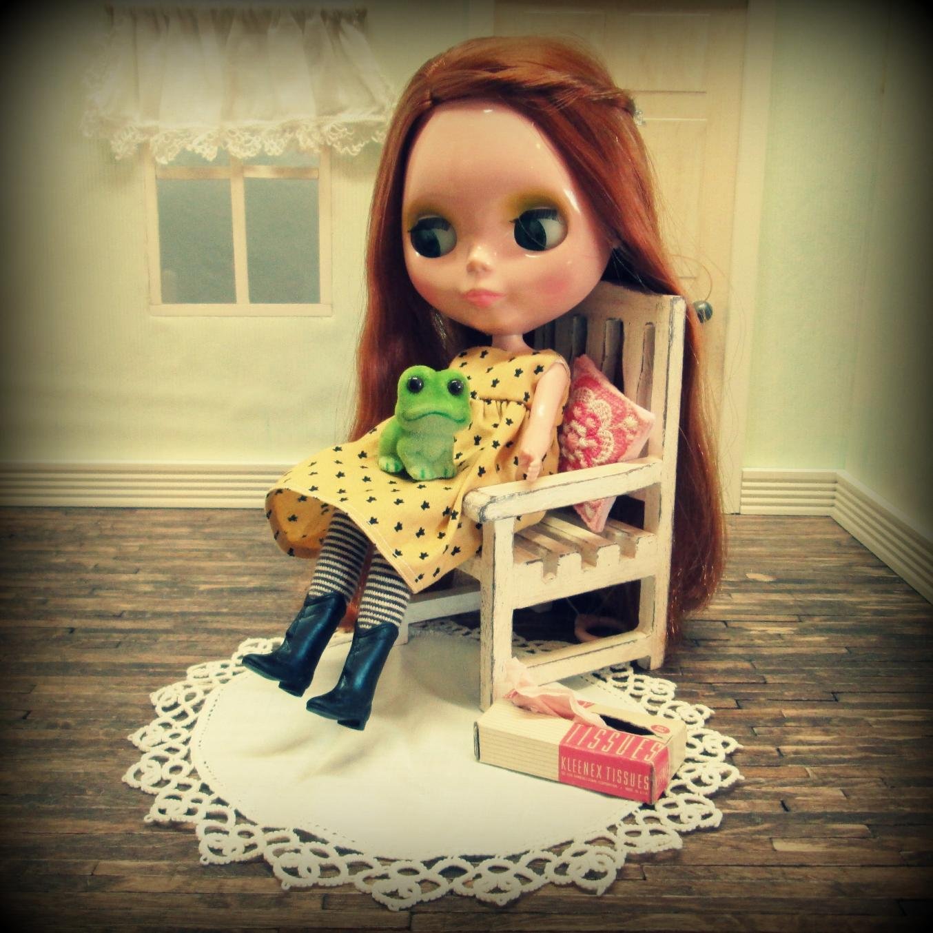 Crafty Crafterson busy making adorable wooden Blythe doll beds, tiny quilts and collecting other fun vintage goodies & random objects to accessorize with :)
