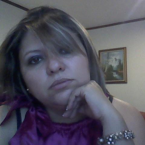 Alma apasionada, guerrera incansable, amante del marketing, especialista en comercialización B2B. Todo es posible con trabajo y fe en el creador
