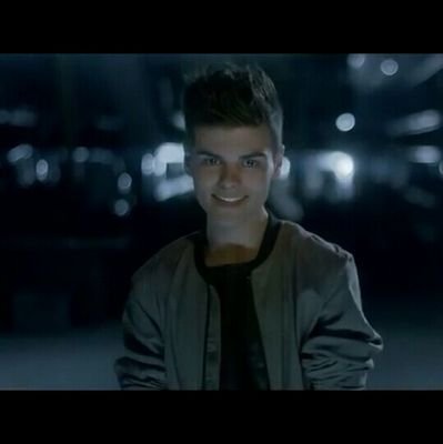 ~ABRAHAM MATEO~

#WhoIAM