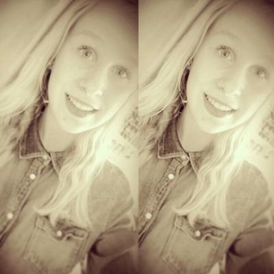 michellez0202's profile picture. 