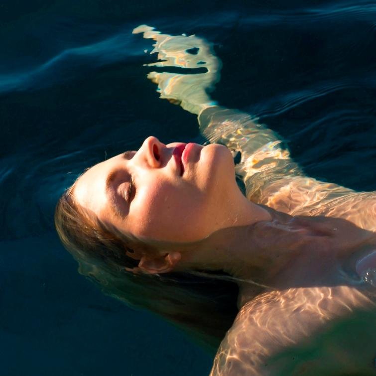 Offering float sessions for profound relaxation of body and mind as well as classes  for recognizing & rewriting personal programming.