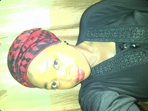 I'm a Muslimah♥ graduate♥ cool & calm but can be silly when upset★ #ILoveAllah #Islam #Aries #HUI #Lfc #FashionDesigner