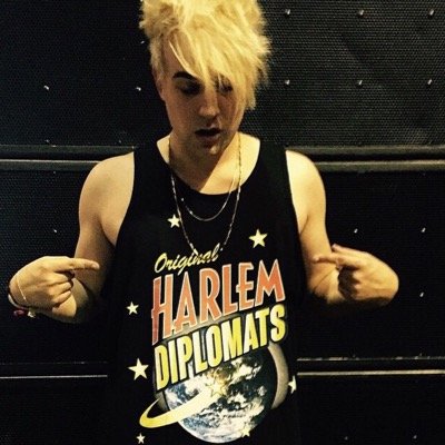 HunterclanEDM's profile picture. Dedicated to the wonderful Cameron Hunter! Three ladies on a misson to get him to come back to Edmonton for a solo show!! #HunterClan ✌️