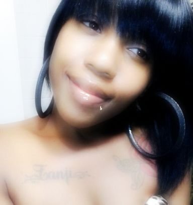 tanji_vines's profile picture. MAN UPSTAIRS , MY KIDS & $$$$ IS MY MAIN FOCUS ❤