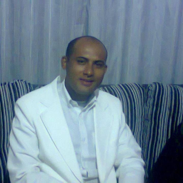 I M STUDENT, THE DIRECT INTERNATIONAL HUMANITARE.., AND RELACTION PUBLICS.