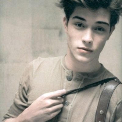 Generally a corn lovin' /twat/

#18+

|Seke|19|Homosexual|Single|