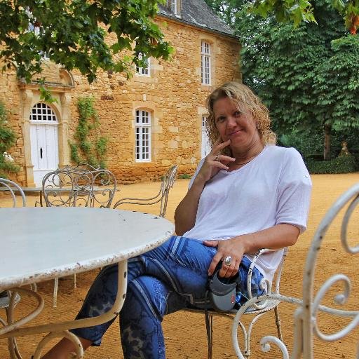 DaceGrinvalde's profile picture. Māksliniece | Artist 
E-pasts / E - mail : dace_grinvalde@inbox.lv