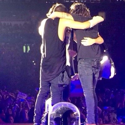 even a blind person could see how much i love one direction