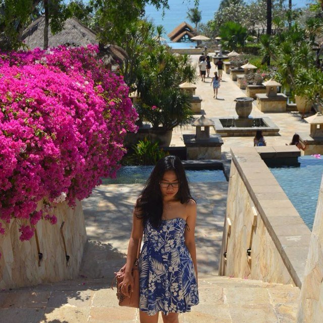 putrisonyaa's profile picture. 