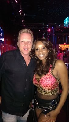 rocknbeverage's profile picture. Beverage server , professional dancer