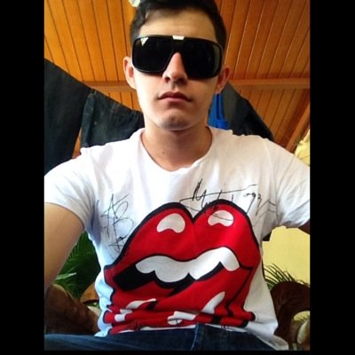 - Estudiante de Mercadotecnia y Amante de la Musica♪Electronica♪
Cuida el planeta es la unica nave q tenemos