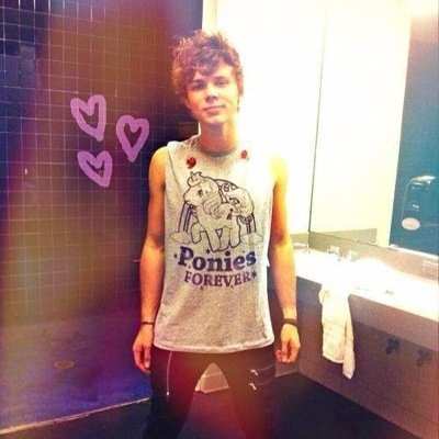 account dedicated to the guy who can always make me smile :)