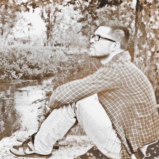 PamosVentura's profile picture. ricercatore di strade... la mia.