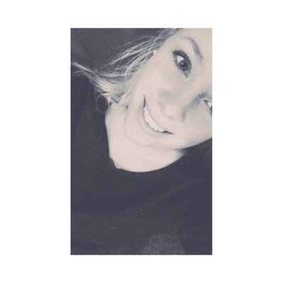 Karen - 17y/o - trotse bezitter van een havo-diploma en momenteel VWO'ertje