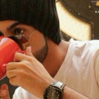 Alqahtani812Ses's profile picture. ‏‏‏مبتعث من كندا لـ#السعودية  وعساكم ماتصدقون غير    صصالح للعلاقات#الغرامية