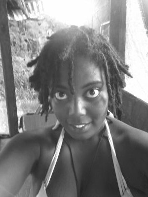 I love Jah and all the ppl in the world... Bless up!