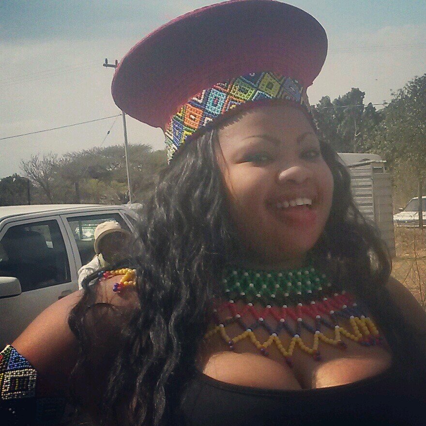 ♥ ||crazy||♡♡..I love my self the way GOD created me...♡ ♥A HAPPY SOUL Attracts GREATNESS , oky BYE!