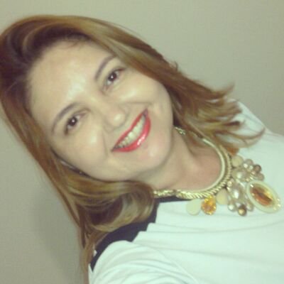 ENFERMEIRA - PÓS-GRADUADA EM  SAÚDE DA FAMÍLIA e OBSTETRÍCIA.