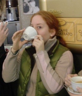 lapetite's profile picture. New PT....livin' la vie da loca.