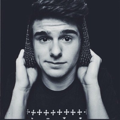 Mikeys pretty cool. 1/5 mikey(: 1/12