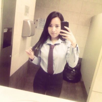 Korina_Luna's profile picture. yo creci con los daños, no con los años ;)