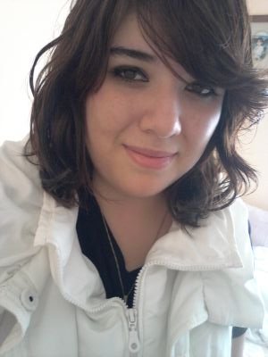 lulis_95's profile picture. 