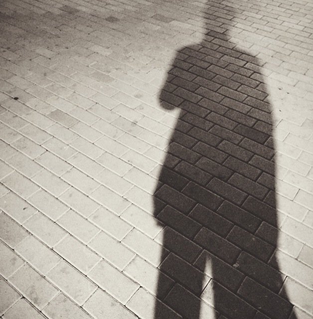 estech01's profile picture. Think Different. Stay hungry, Stay foolish. -Steve Jobs- / 부의 차이가 자기보다 열배 많으면 굴복하게 되고, 백배가 많으면 두려워하게 되고, 천배가 많게 되면 그의 부림을 당하게 되고, 만배가 되면 그의 노복(奴僕)이 된다. -사마천-