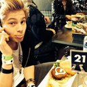 Ana Elisa Apodaca  - @apodacaelisa - Twitter