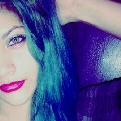 Desde que se cruzaron nuestras miradas no he podido sacart de mi ment.... T.k.m