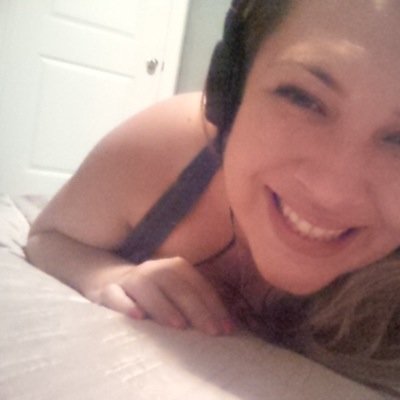 JLorraineC's profile picture. 