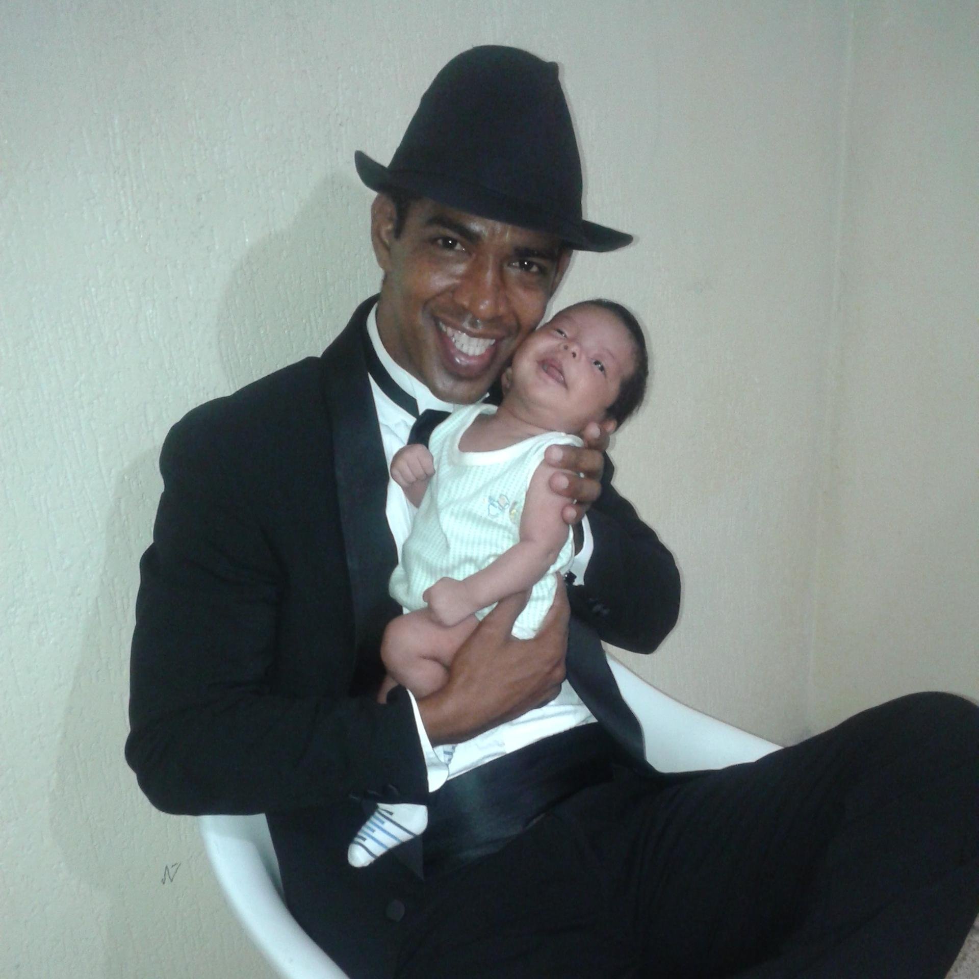 brunes_updance's profile picture. Profesor de baile