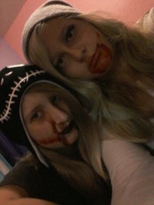 cassie_coma6917's profile picture. 