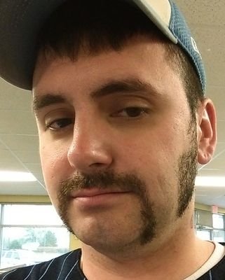 JfiZZleThirty3's profile picture. Who u wit???