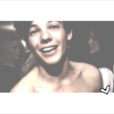 lemonpoplouis21's profile picture. free follow from @fireworkslwt give her a follow◡̈⃝