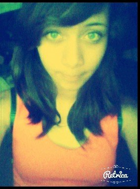 jakelinzarate93's profile picture. 