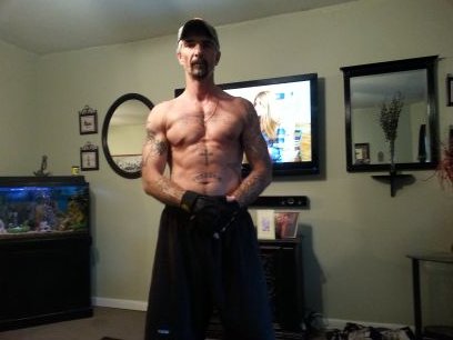 airbrush owner/artist, amateur body builder, mi40 foundation. #mi40life