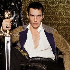 Roman God of Fire. Mated to @athenaisme83 MINE. Mess with me, my mate or family,you wont live to find out. #soon to be father{RP/MC#Taken}