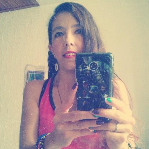 ♥♥Todavia no te muerdas los labios aun tengo mas para ti♥♥