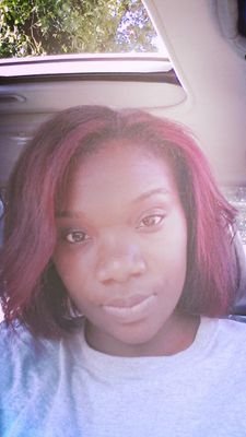 ShonnieLuv27's profile picture. 