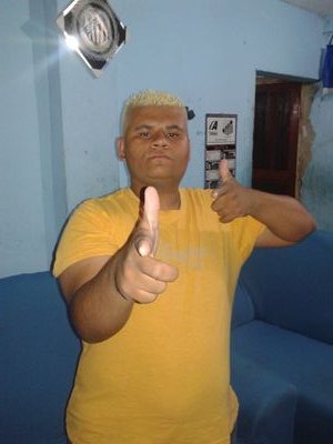 jonathan_didi_santos
http://t.co/nrhkeZRe73
Facebook jonathan_didi_santos@ http://t.co/wYFtqkeG3U