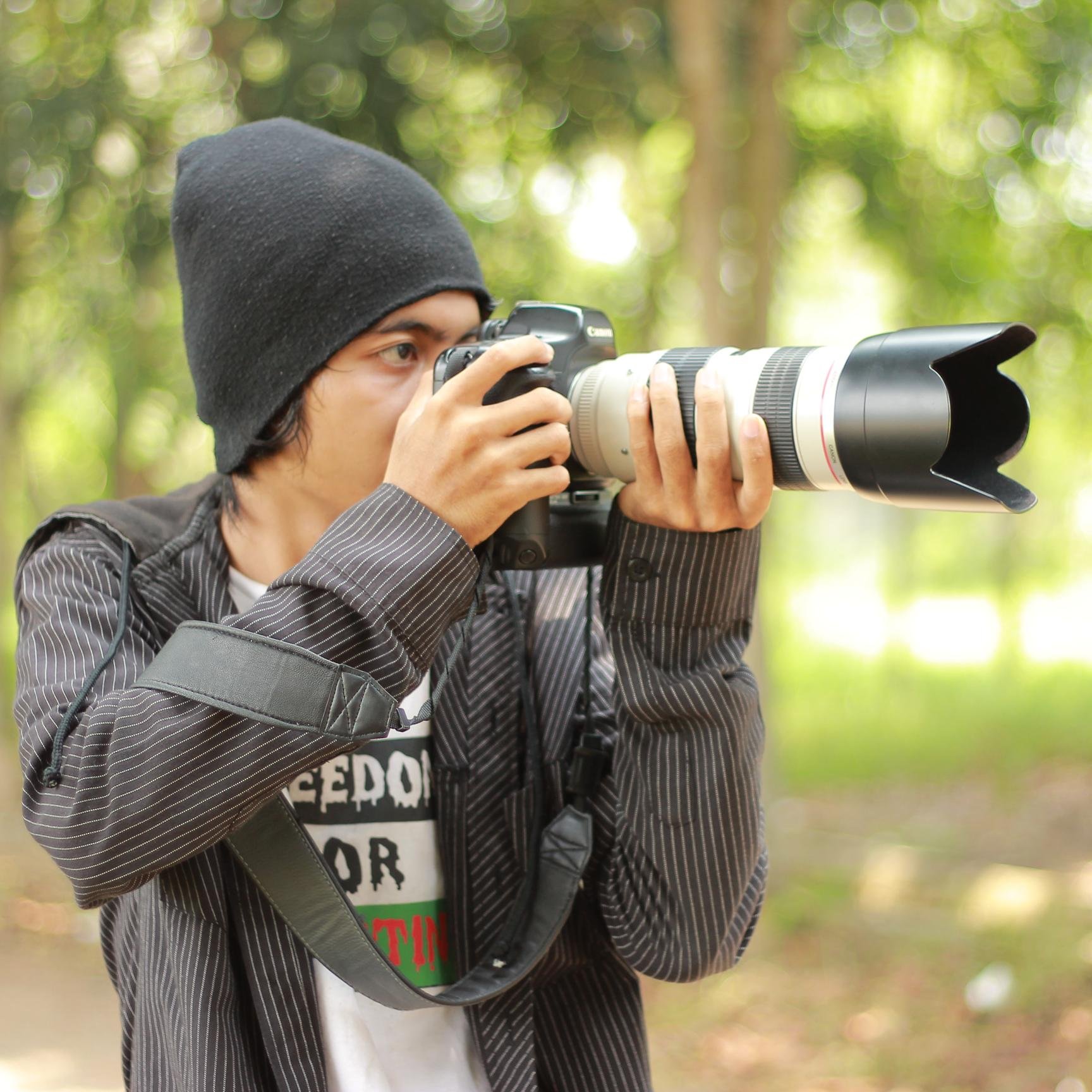 hidup mulia atau mati syahid