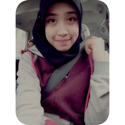 ASSALAMULAIKUM =D hey nurul syazlen here  =D born 1996  taiping  , Working at Chatime  =D

Id wechat: Erlyna96
http://t.co/PXfoEbllJd