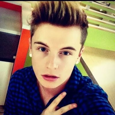 se vc curte overload,você pode seguir a equipe @overloadcombr ? desde já agradeço