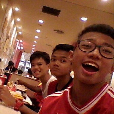 UchihaKief's profile picture. @ahhduhmmy
4th Feb. Gamer. Runner. Designer. 
Anythin else? Follow me?
I'll consider following you .