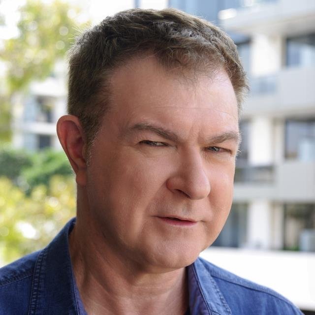 Architect, occasional world traveller, AACTA Film Pioneer member and judge. Aviation, SiFi and SupaNova Cosplay photography. Whovian, Thalassophile. Astrophile.